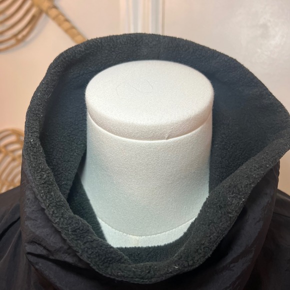 Pink Victoria Secret Pullover Windbreaker Jacket Pink Logo Anorak XS Black - Picture 4 of 7